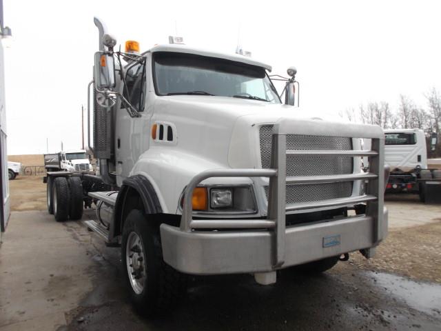 Image #1 (2007 STERLING LT 9500 T/A CAB & CHASSIS  TRUCK)
